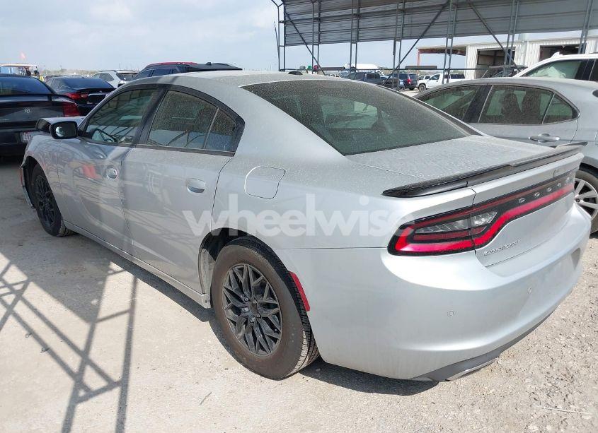 Photo 3 of 2020 Dodge Charger SXT RWD (VIN 2C3CDXBG7LH204335)