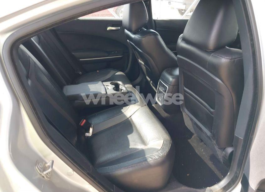 Photo 8 of 2020 Dodge Charger SXT RWD (VIN 2C3CDXBG7LH204335)