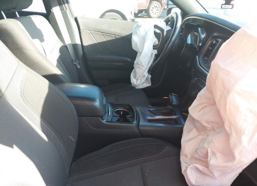 Photo 5 of 2020 Dodge Charger SXT RWD (VIN 2C3CDXBG7LH207672)