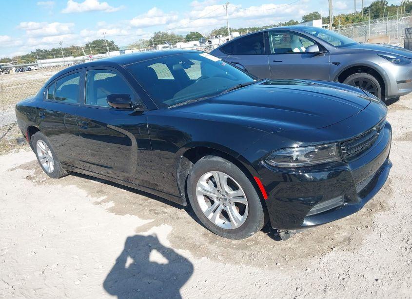 2022 Dodge Charger SXT RWD (VIN 2C3CDXBG7NH201227) main photo