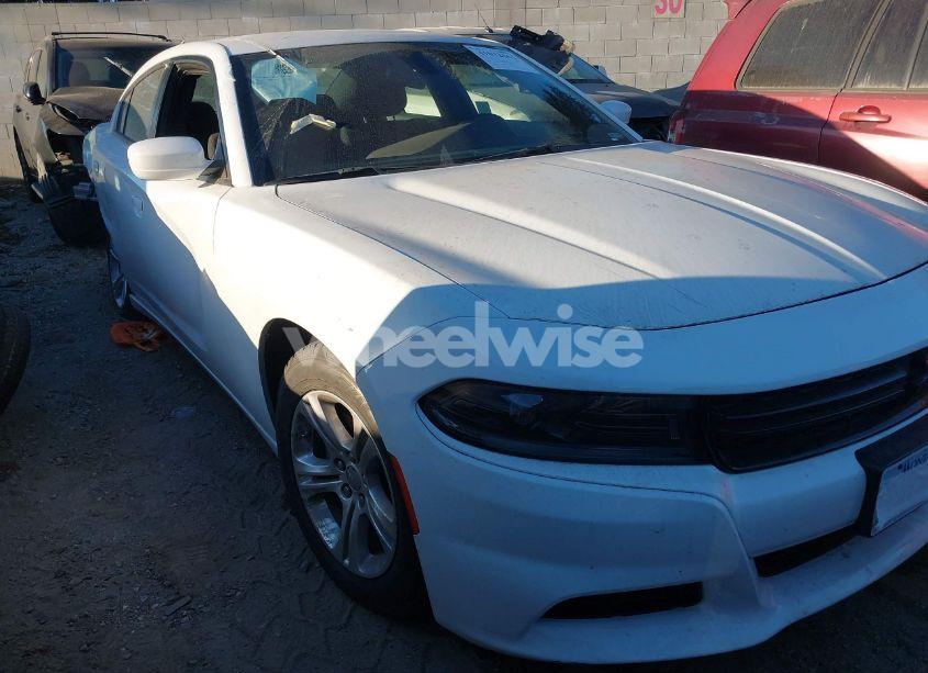 2022 Dodge Charger SXT RWD (VIN 2C3CDXBG7NH220053) main photo