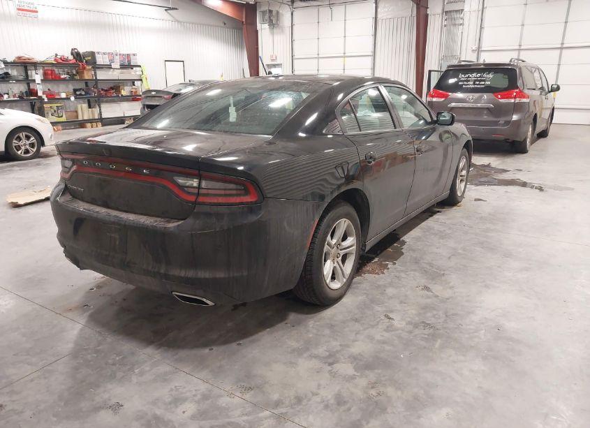 Photo 4 of 2022 Dodge Charger SXT RWD (VIN 2C3CDXBG7NH255871)