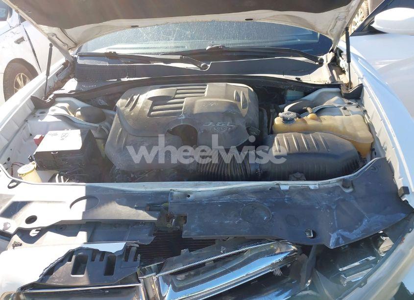 Photo 10 of 2012 Dodge Charger SE (VIN 2C3CDXBG8CH112439)