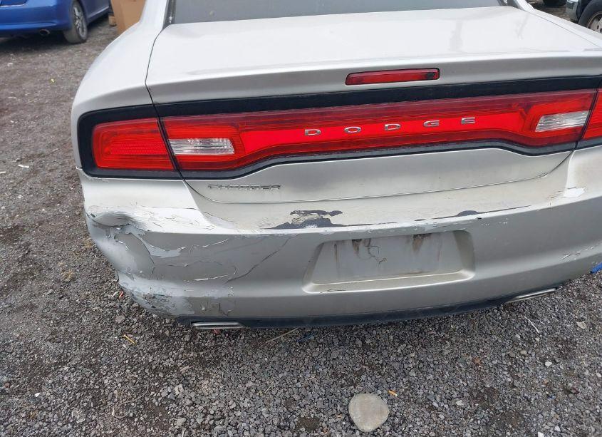Photo 6 of 2012 Dodge Charger SE (VIN 2C3CDXBG8CH211648)