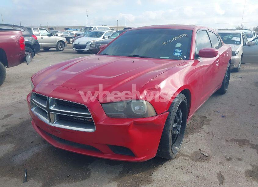 Photo 2 of 2012 Dodge Charger SE (VIN 2C3CDXBG8CH260283)