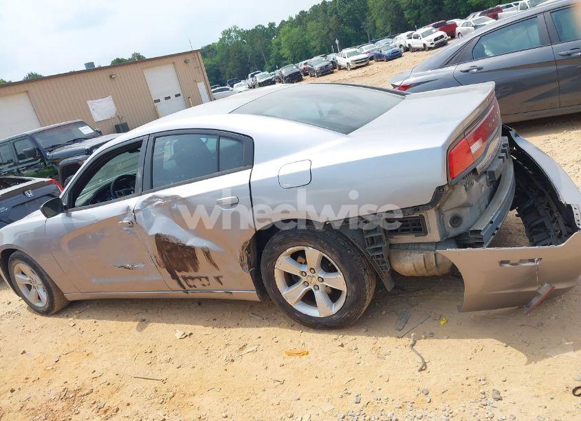 Photo 14 of 2013 Dodge Charger SE (VIN 2C3CDXBG8DH570418)