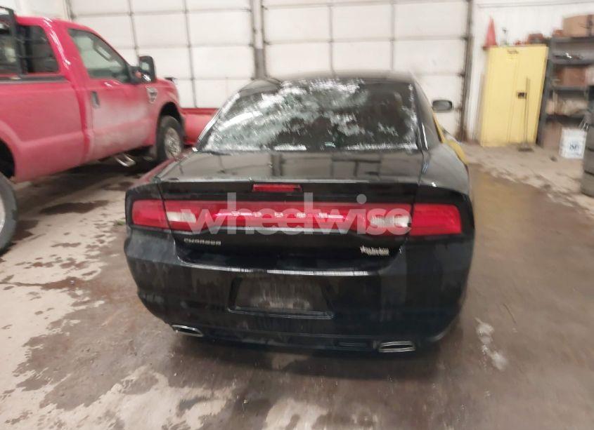 Photo 16 of 2013 Dodge Charger SE (VIN 2C3CDXBG8DH668722)