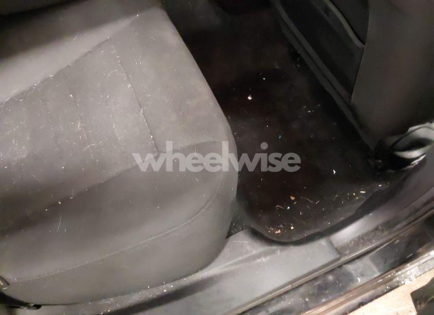 Photo 8 of 2013 Dodge Charger SE (VIN 2C3CDXBG8DH668722)