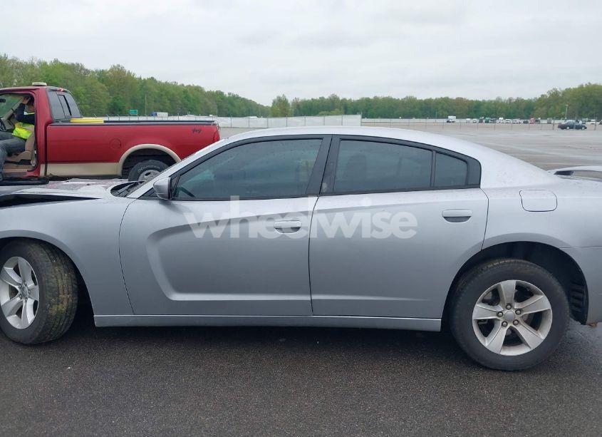 Photo 14 of 2013 Dodge Charger SE (VIN 2C3CDXBG8DH719474)