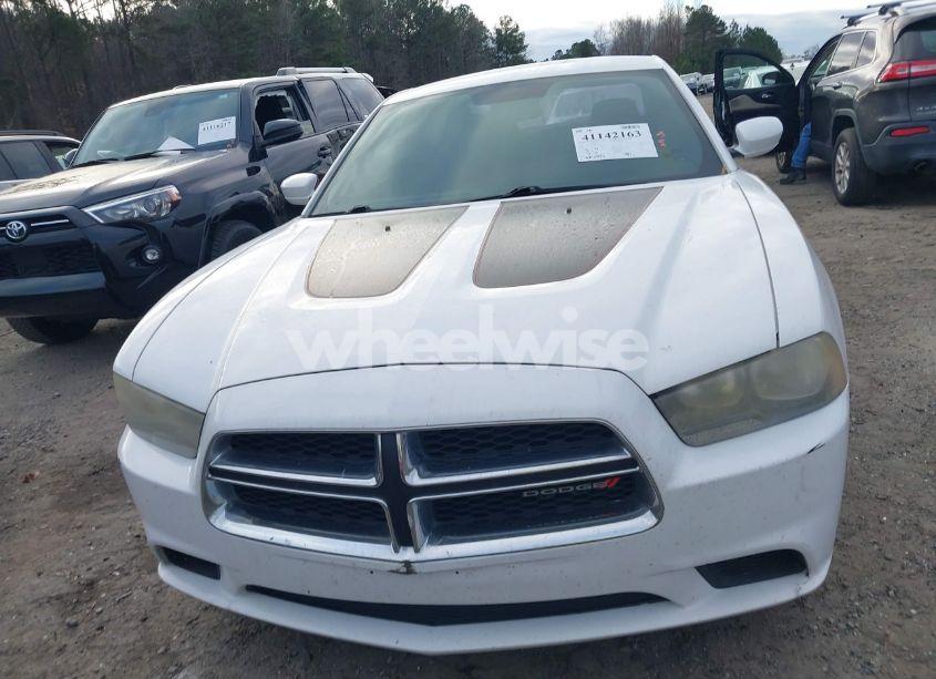 Photo 13 of 2014 Dodge Charger SE (VIN 2C3CDXBG8EH107759)