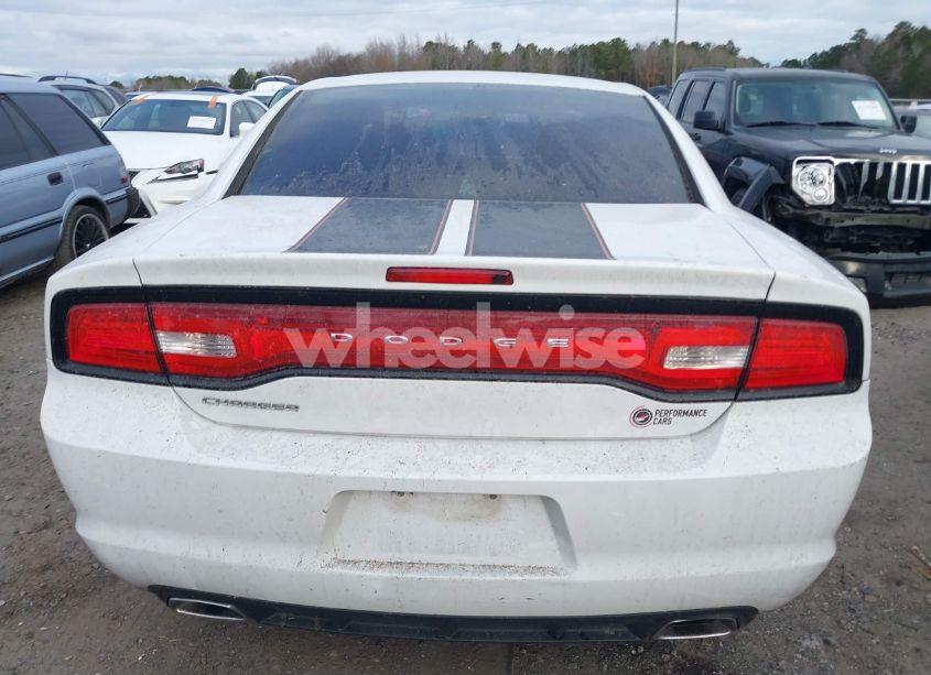 Photo 17 of 2014 Dodge Charger SE (VIN 2C3CDXBG8EH107759)