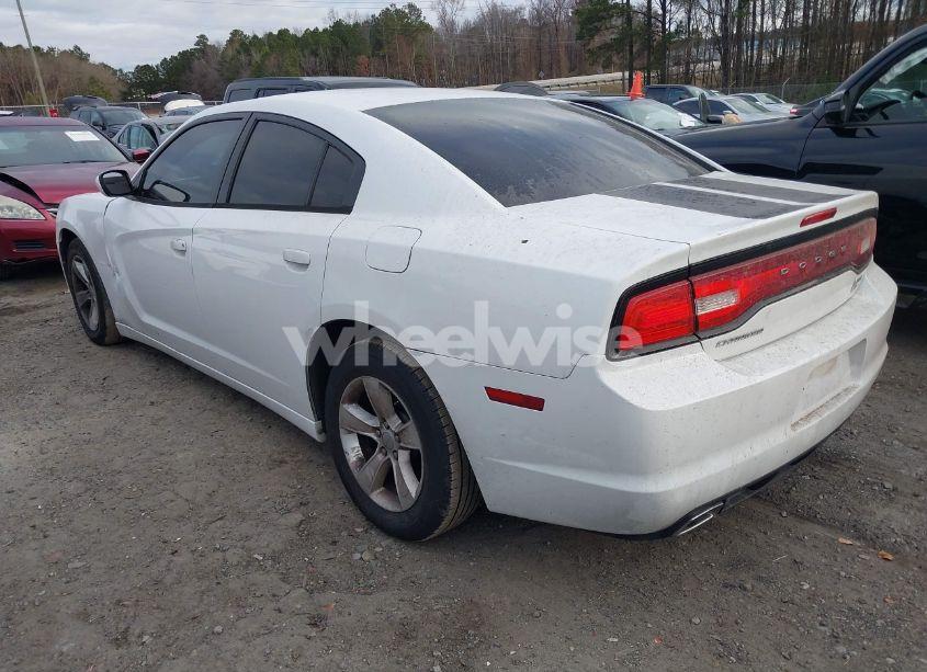 Photo 3 of 2014 Dodge Charger SE (VIN 2C3CDXBG8EH107759)