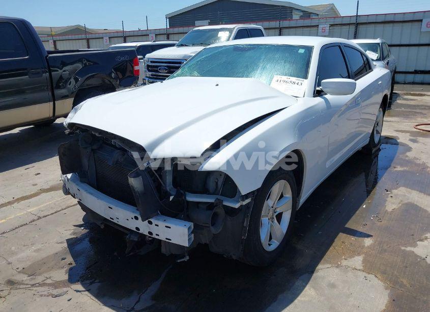 Photo 2 of 2014 Dodge Charger SE (VIN 2C3CDXBG8EH128997)