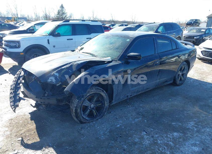 Photo 2 of 2014 Dodge Charger SE (VIN 2C3CDXBG8EH168738)