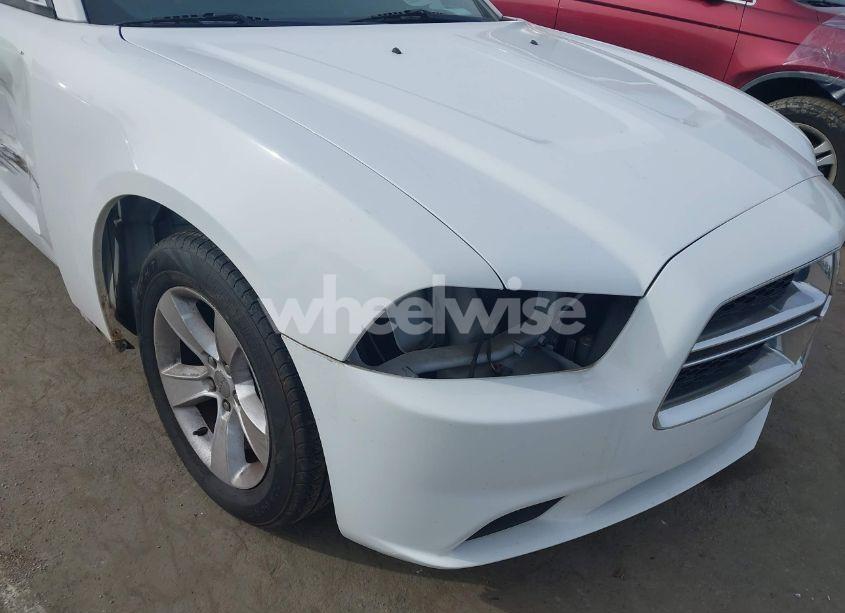 Photo 17 of 2014 Dodge Charger SE (VIN 2C3CDXBG8EH174569)