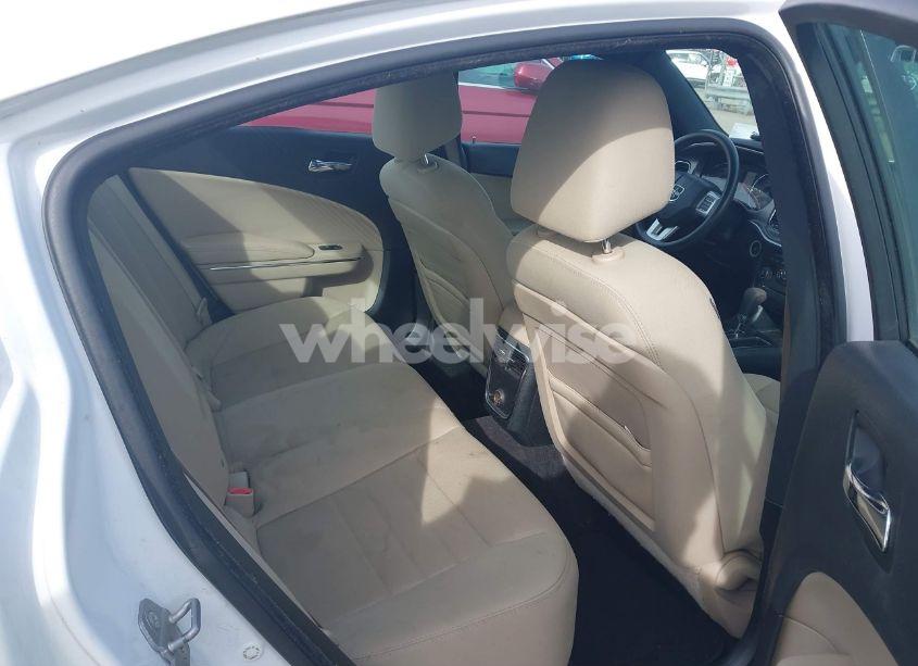 Photo 8 of 2014 Dodge Charger SE (VIN 2C3CDXBG8EH174569)