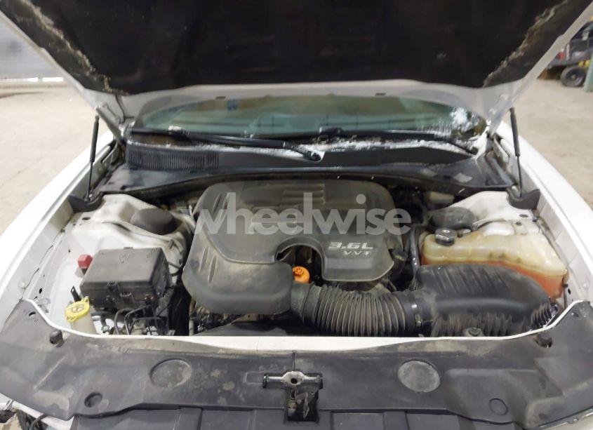 Photo 10 of 2014 Dodge Charger SE (VIN 2C3CDXBG8EH188858)