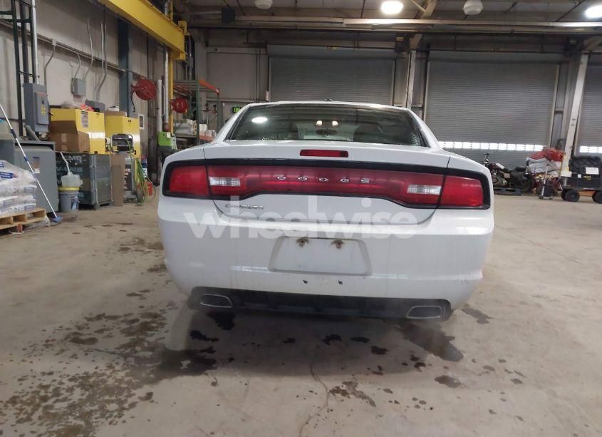 Photo 16 of 2014 Dodge Charger SE (VIN 2C3CDXBG8EH188858)