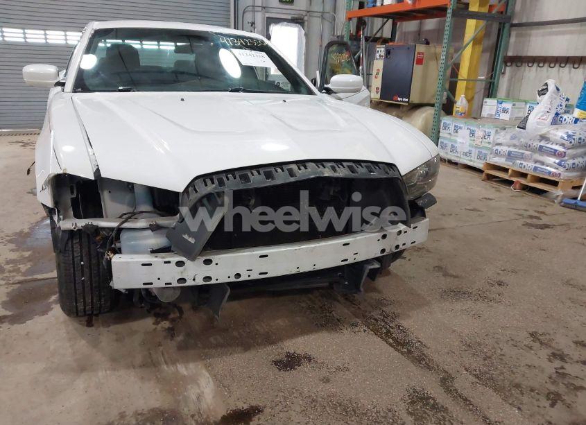 Photo 6 of 2014 Dodge Charger SE (VIN 2C3CDXBG8EH188858)