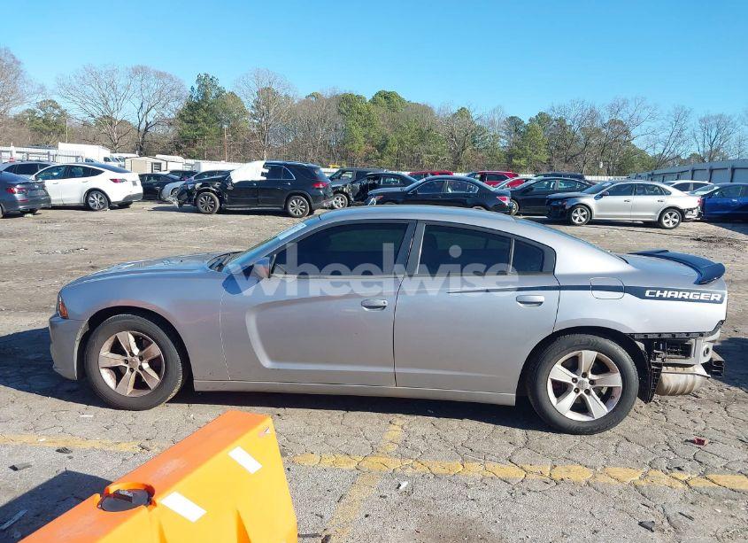 Photo 14 of 2014 Dodge Charger SE (VIN 2C3CDXBG8EH192960)