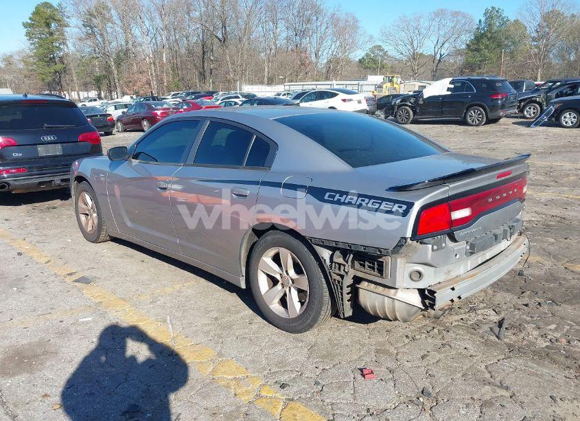 Photo 3 of 2014 Dodge Charger SE (VIN 2C3CDXBG8EH192960)