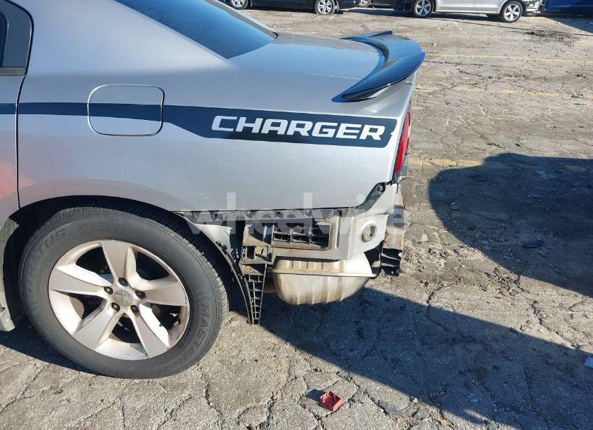 Photo 6 of 2014 Dodge Charger SE (VIN 2C3CDXBG8EH192960)