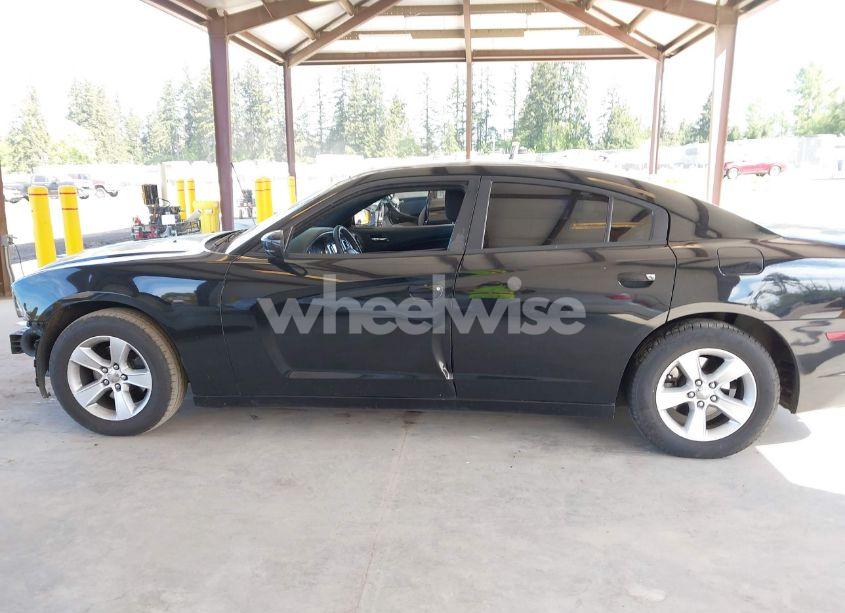 Photo 14 of 2014 Dodge Charger SE (VIN 2C3CDXBG8EH245897)