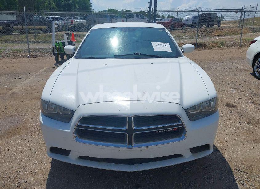 Photo 12 of 2014 Dodge Charger SE (VIN 2C3CDXBG8EH258620)