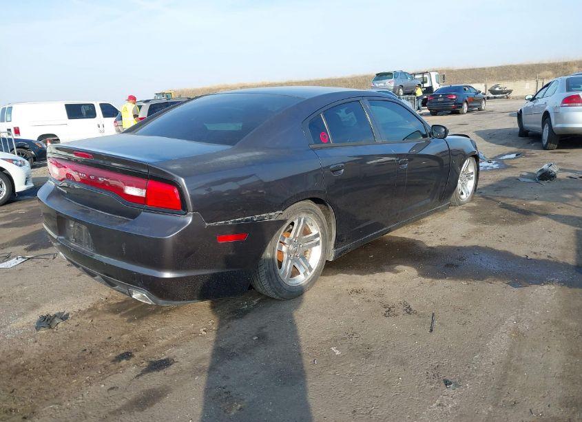 Photo 4 of 2014 Dodge Charger SE (VIN 2C3CDXBG8EH266152)