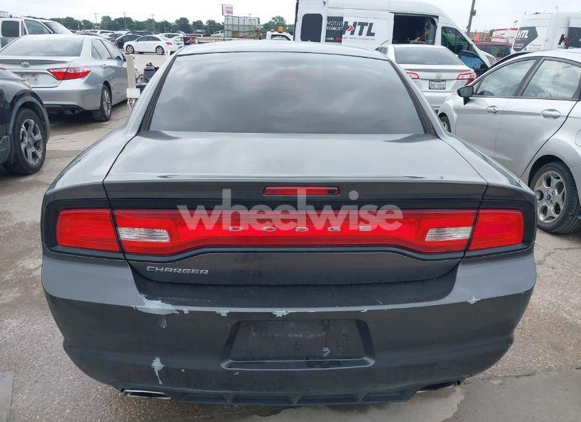 Photo 16 of 2014 Dodge Charger SE (VIN 2C3CDXBG8EH268225)