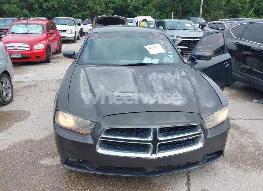 Photo 6 of 2014 Dodge Charger SE (VIN 2C3CDXBG8EH268225)