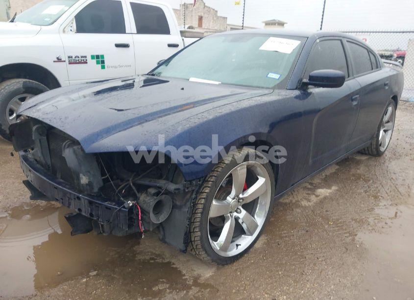 Photo 2 of 2014 Dodge Charger SE (VIN 2C3CDXBG8EH282531)