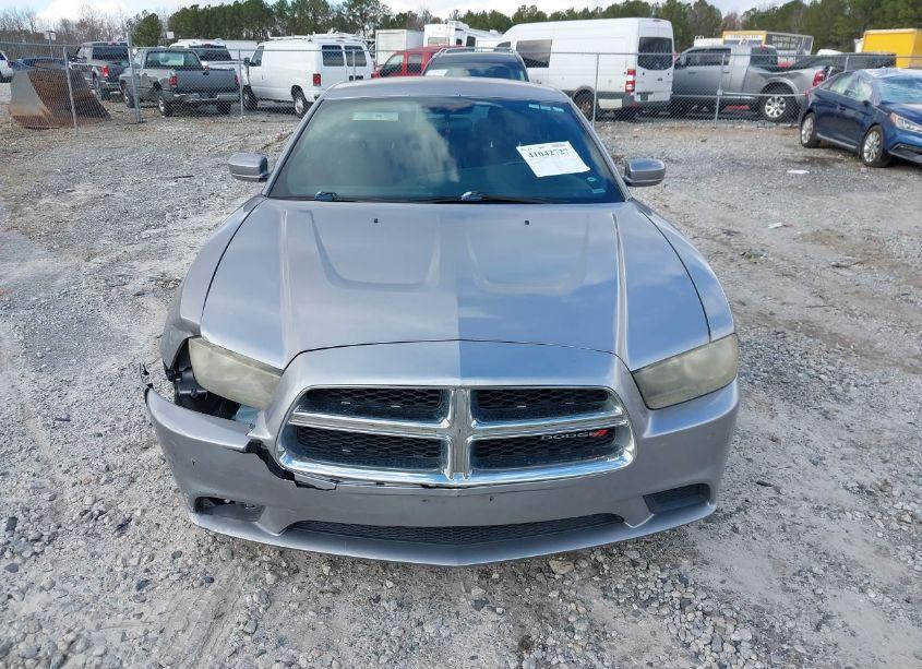 Photo 12 of 2014 Dodge Charger SE (VIN 2C3CDXBG8EH299801)