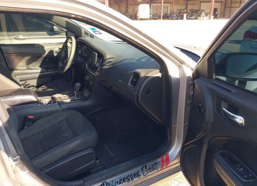 Photo 5 of 2014 Dodge Charger SE (VIN 2C3CDXBG8EH314457)