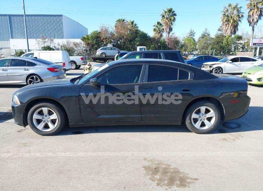 Photo 14 of 2014 Dodge Charger SE (VIN 2C3CDXBG8EH326463)