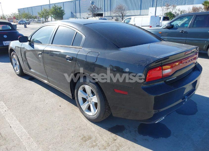 Photo 3 of 2014 Dodge Charger SE (VIN 2C3CDXBG8EH326463)