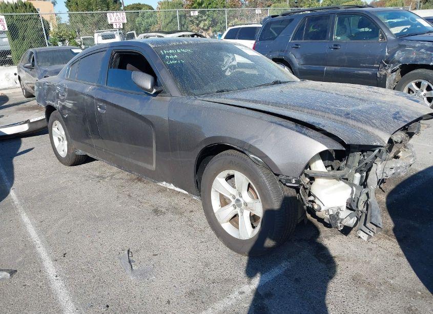 2014 Dodge Charger SE (VIN 2C3CDXBG8EH370575) main photo