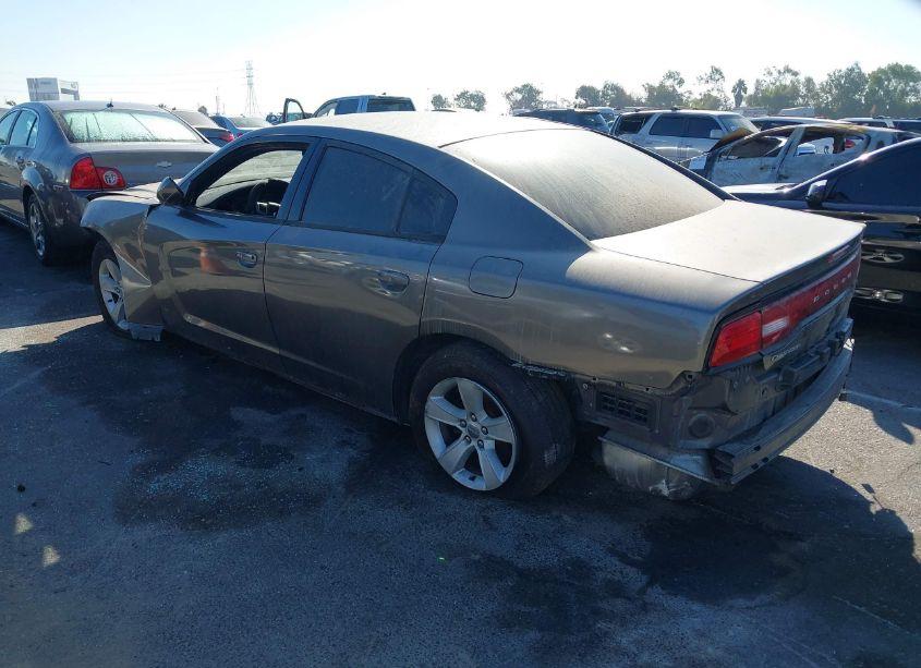 Photo 3 of 2014 Dodge Charger SE (VIN 2C3CDXBG8EH370575)