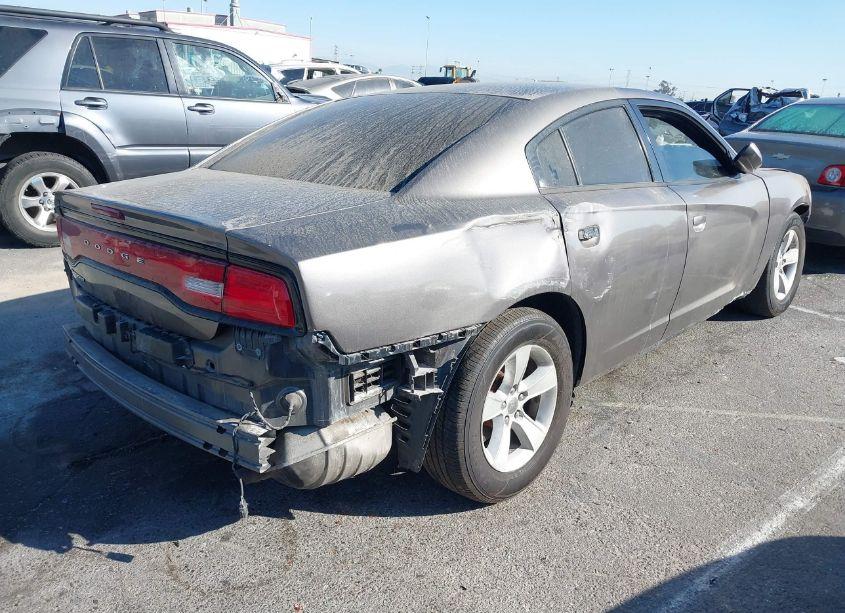 Photo 4 of 2014 Dodge Charger SE (VIN 2C3CDXBG8EH370575)