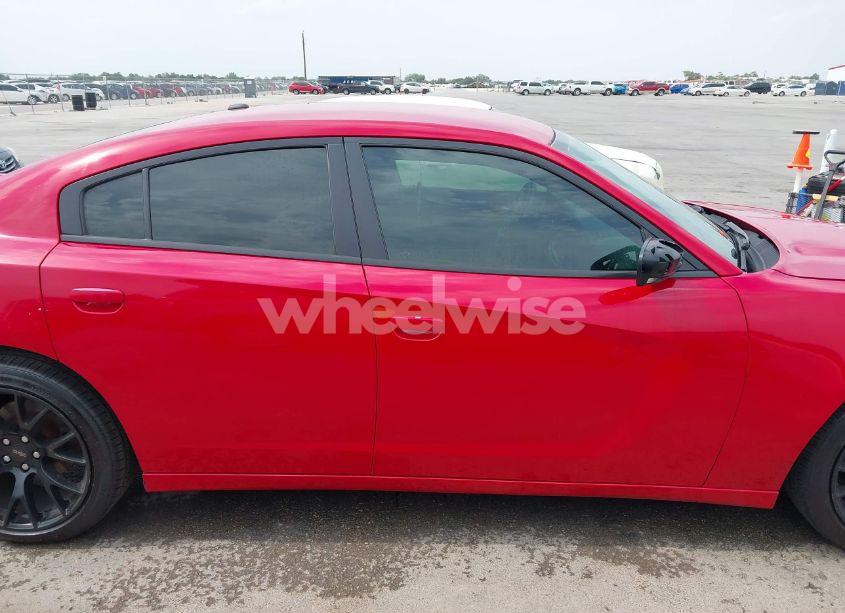 Photo 13 of 2015 Dodge Charger SE (VIN 2C3CDXBG8FH784716)