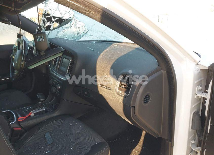 Photo 5 of 2016 Dodge Charger SE (VIN 2C3CDXBG8GH132468)