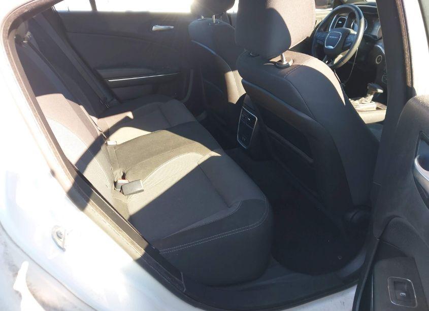 Photo 8 of 2016 Dodge Charger SE (VIN 2C3CDXBG8GH293273)