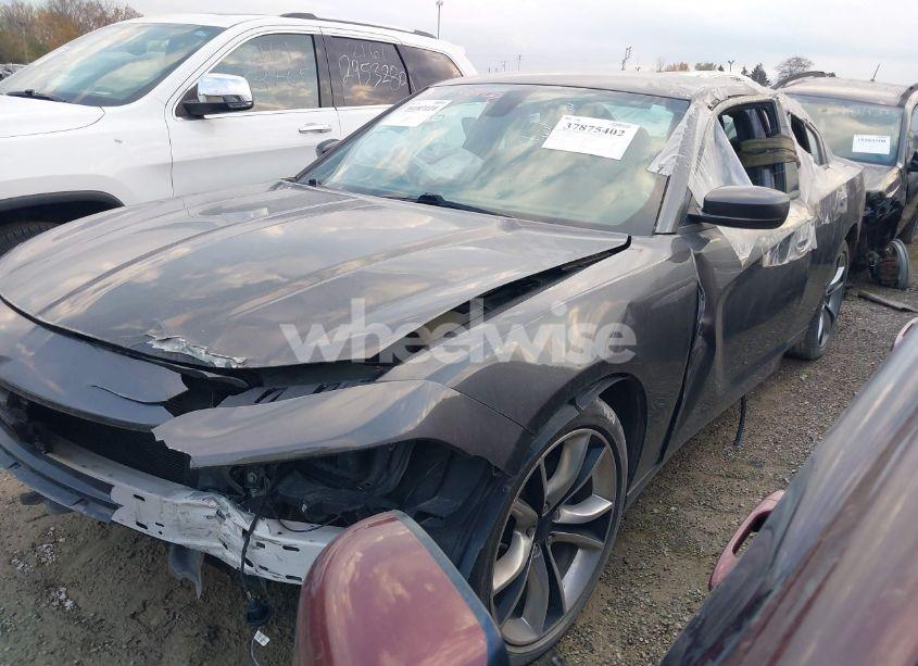 Photo 2 of 2017 Dodge Charger SE RWD (VIN 2C3CDXBG8HH660321)