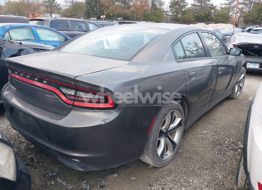 Photo 4 of 2017 Dodge Charger SE RWD (VIN 2C3CDXBG8HH660321)