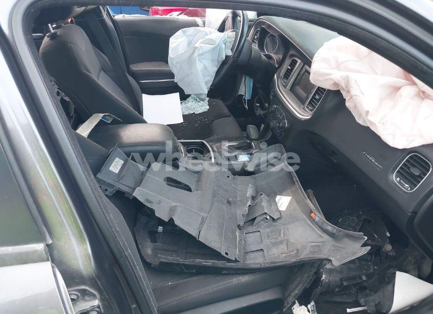 Photo 5 of 2017 Dodge Charger SE RWD (VIN 2C3CDXBG8HH660321)