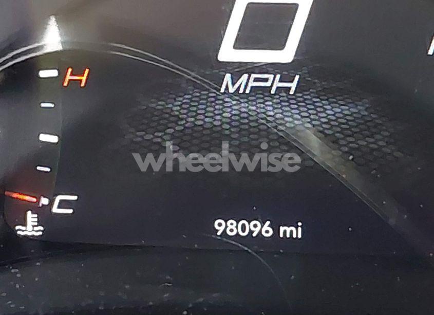 Photo 15 of 2018 Dodge Charger SXT RWD (VIN 2C3CDXBG8JH187347)