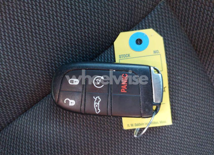 Photo 11 of 2019 Dodge Charger SXT RWD (VIN 2C3CDXBG8KH589225)