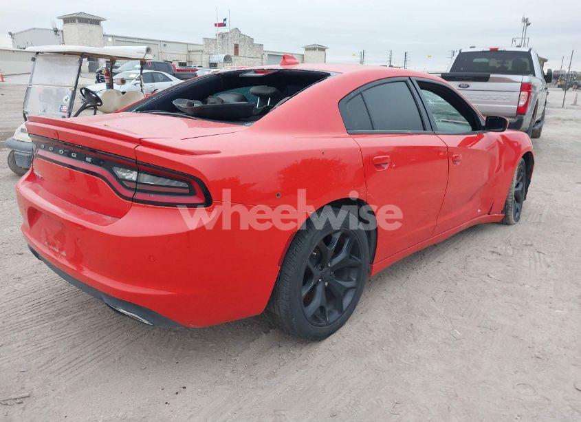 Photo 4 of 2019 Dodge Charger SXT RWD (VIN 2C3CDXBG8KH603138)