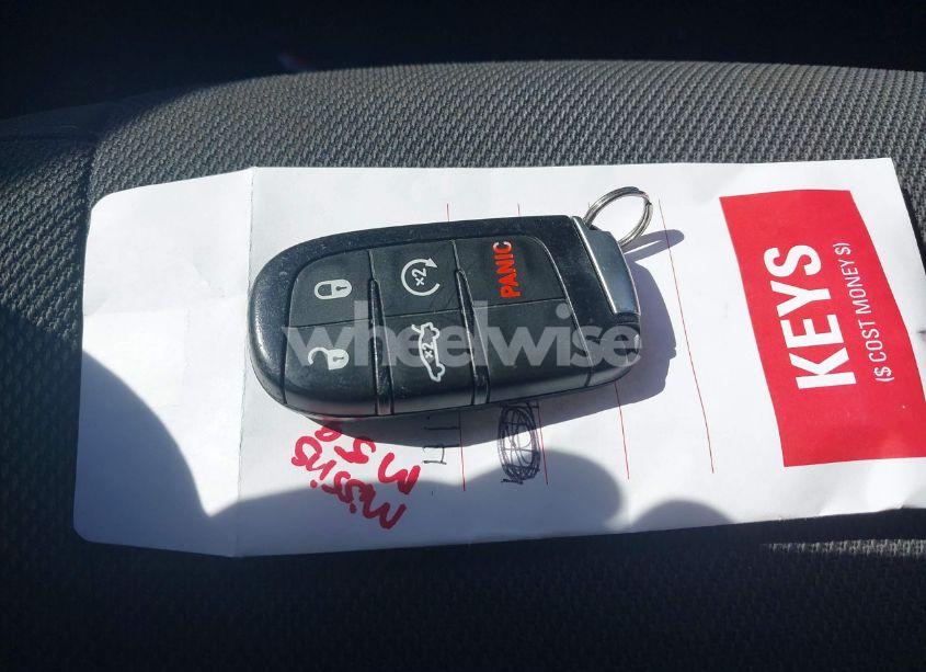 Photo 11 of 2019 Dodge Charger SXT RWD (VIN 2C3CDXBG8KH668202)