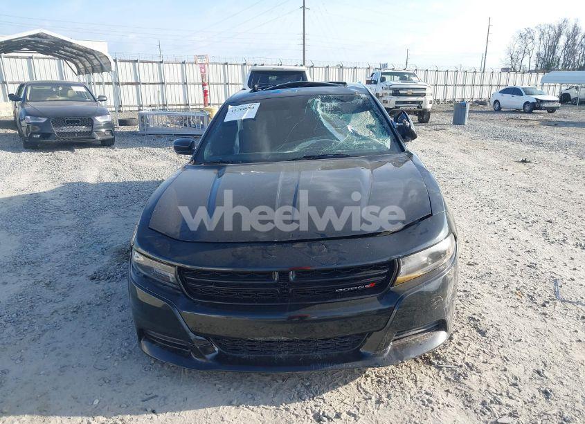 Photo 11 of 2019 Dodge Charger SXT RWD (VIN 2C3CDXBG8KH696386)